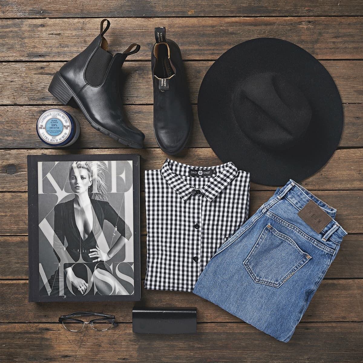 Blundstone Womens Elastic Sided Boots with Heel (1671) Black