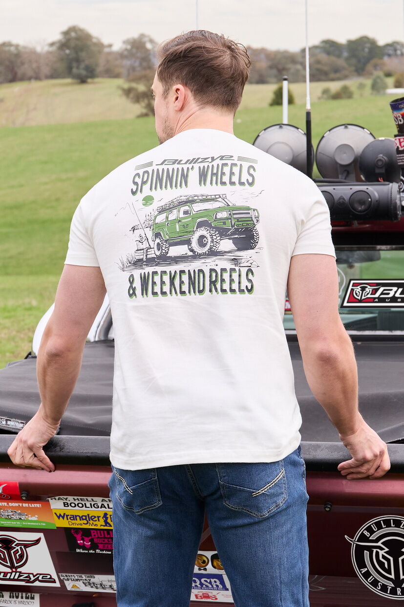 Bullzye Mens Reels S/S Tee (B5S1503485) Off White