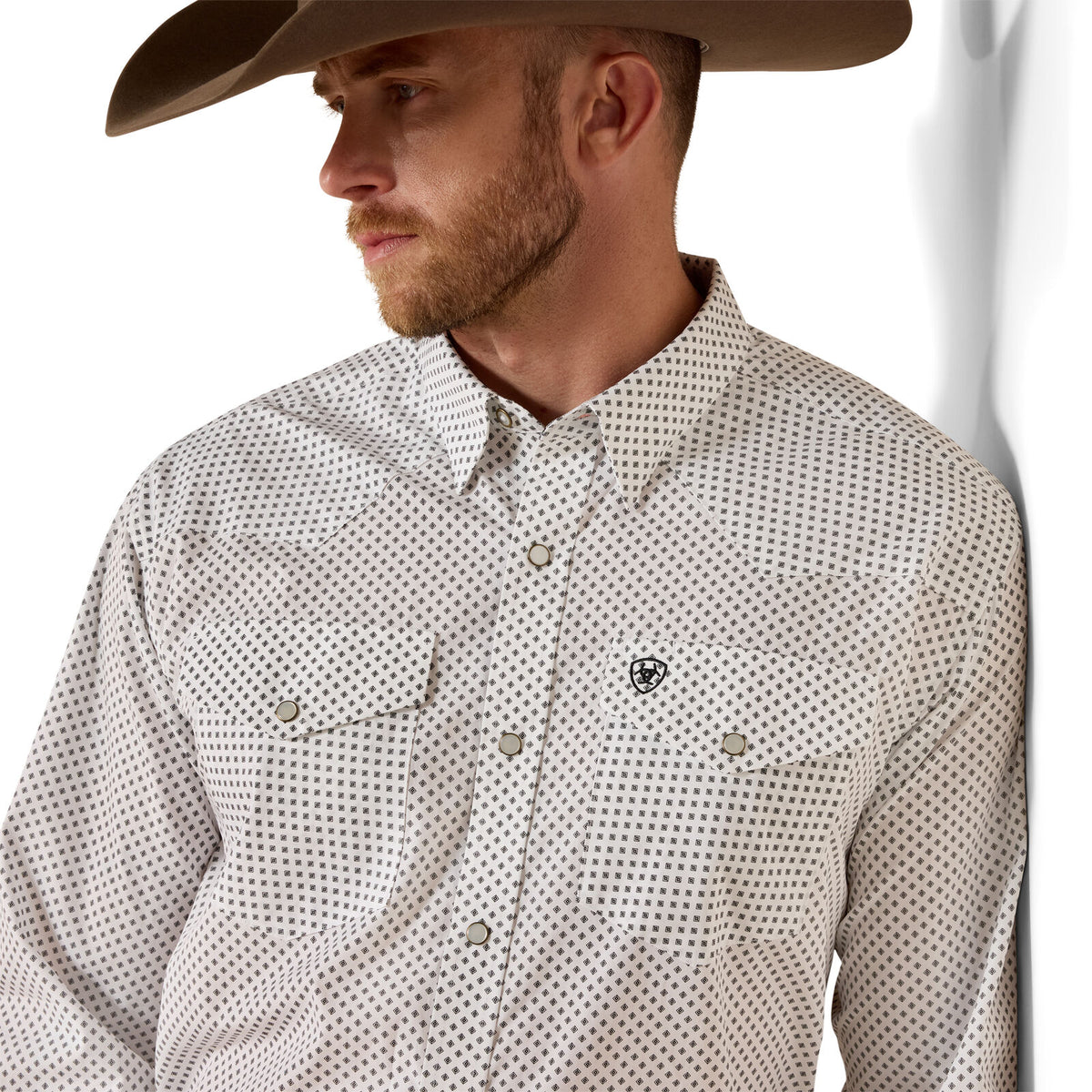 Ariat Mens Wrinkle Free Anthony Classic Fit Snap L/S Shirt (10071021) White Medallion Print