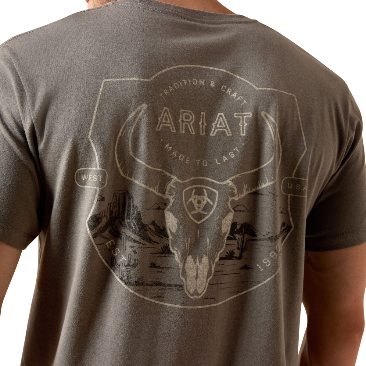 Ariat Mens Desert Badge Tradition S/S Tee (10073415) Smoked Pearl
