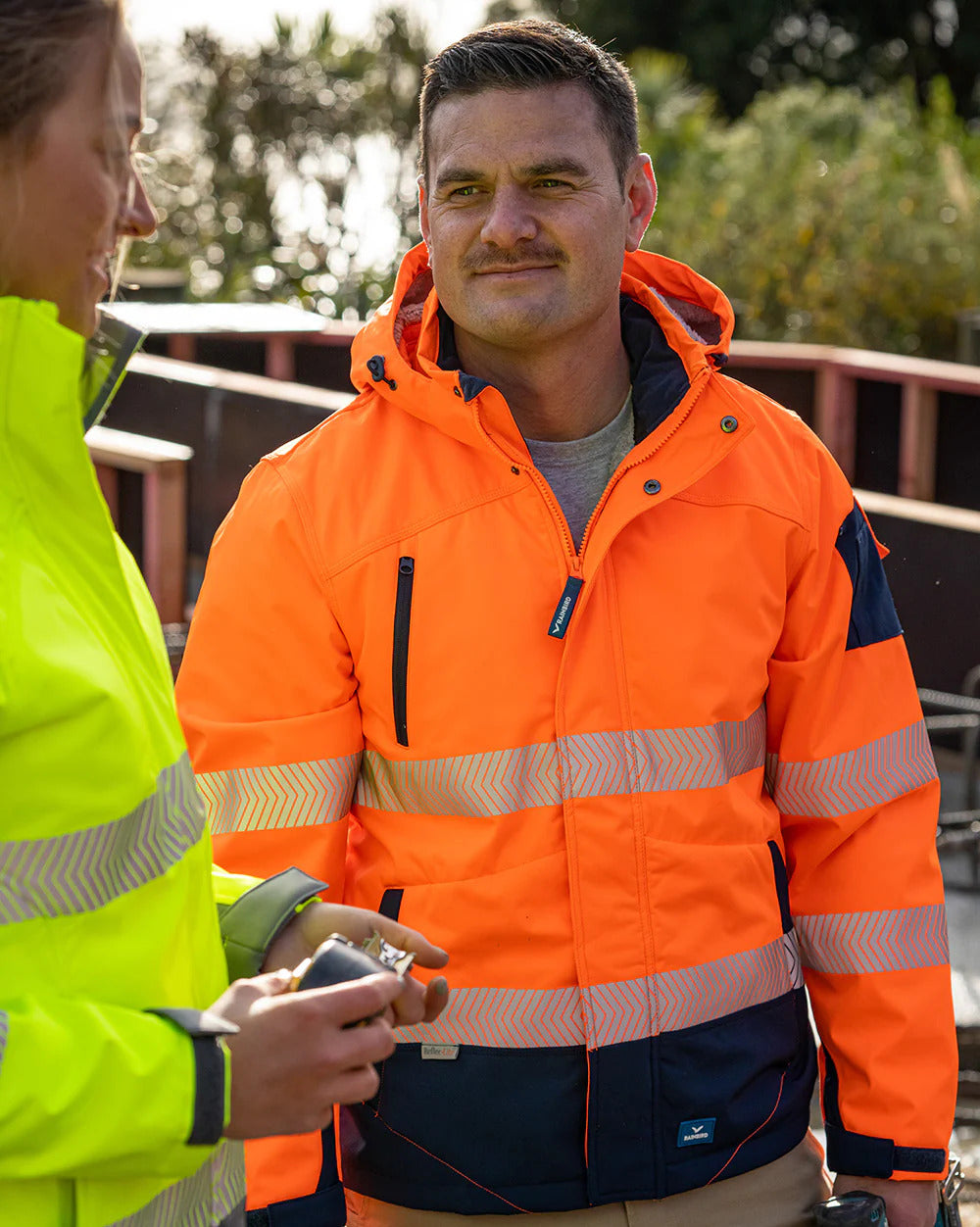 Rainbird Mens Hi Vis Jones Softshell Jacket (8634) Fluoro Orange/Navy
