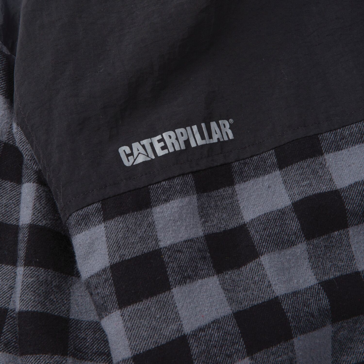CAT Mens Sequoia Shirt Jacket (1610006.12863) Grey Buffalo Plaid