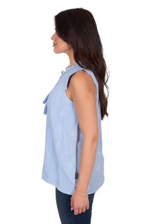 Wrangler Womens Simone Sleeveless Blouse (X5S2536446) Light Blue