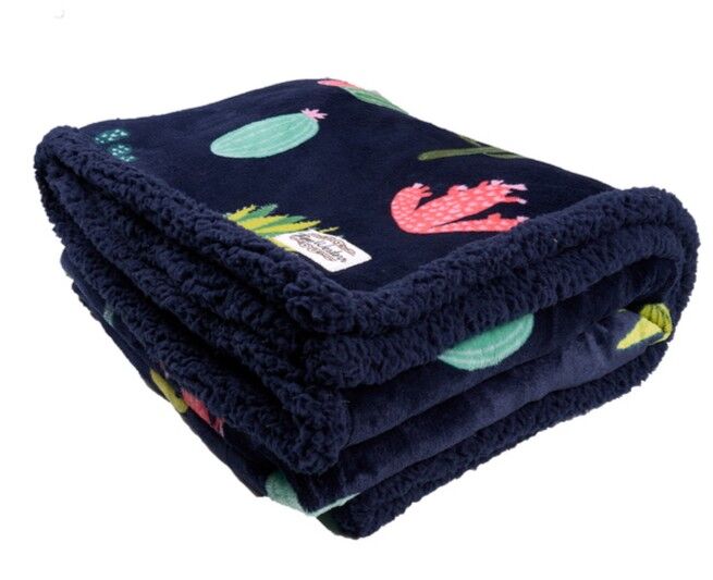 Pure Western Cactus Snuggle Rug (PCP2971RUG) Navy