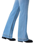 Ringers Western Womens Indi Rodeo Saddle Stitch High Rise Wide Bootleg Jeans (225159RW)  Light Blue