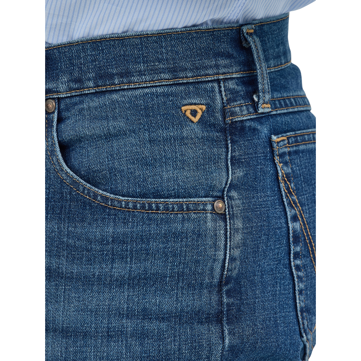 Wrangler Mens Cody 02 Slim Fit Jeans (112369164) Moonlight
