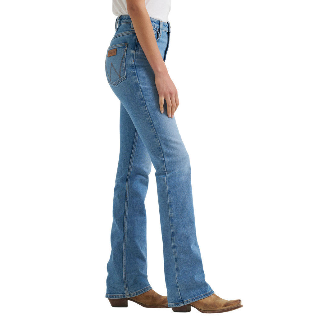 Wrangler Womens Rodeo High Rise Bootcut Jeans (112367598) Camila