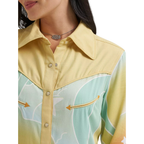 Wrangler x Lainey Wilson Womens Rainbow Lainey L/S Snap Shirt (112382833) Rainbow