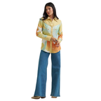 Wrangler x Lainey Wilson Womens Rainbow Lainey L/S Snap Shirt (112382833) Rainbow
